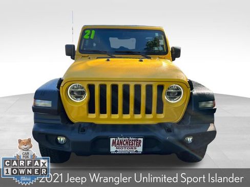 Used 2021 Jeep Wrangler Unlimited Sport AWD/4WD image 3