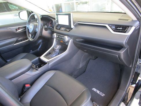 Used 2024 Toyota RAV4 XLE Premium FWD image 21