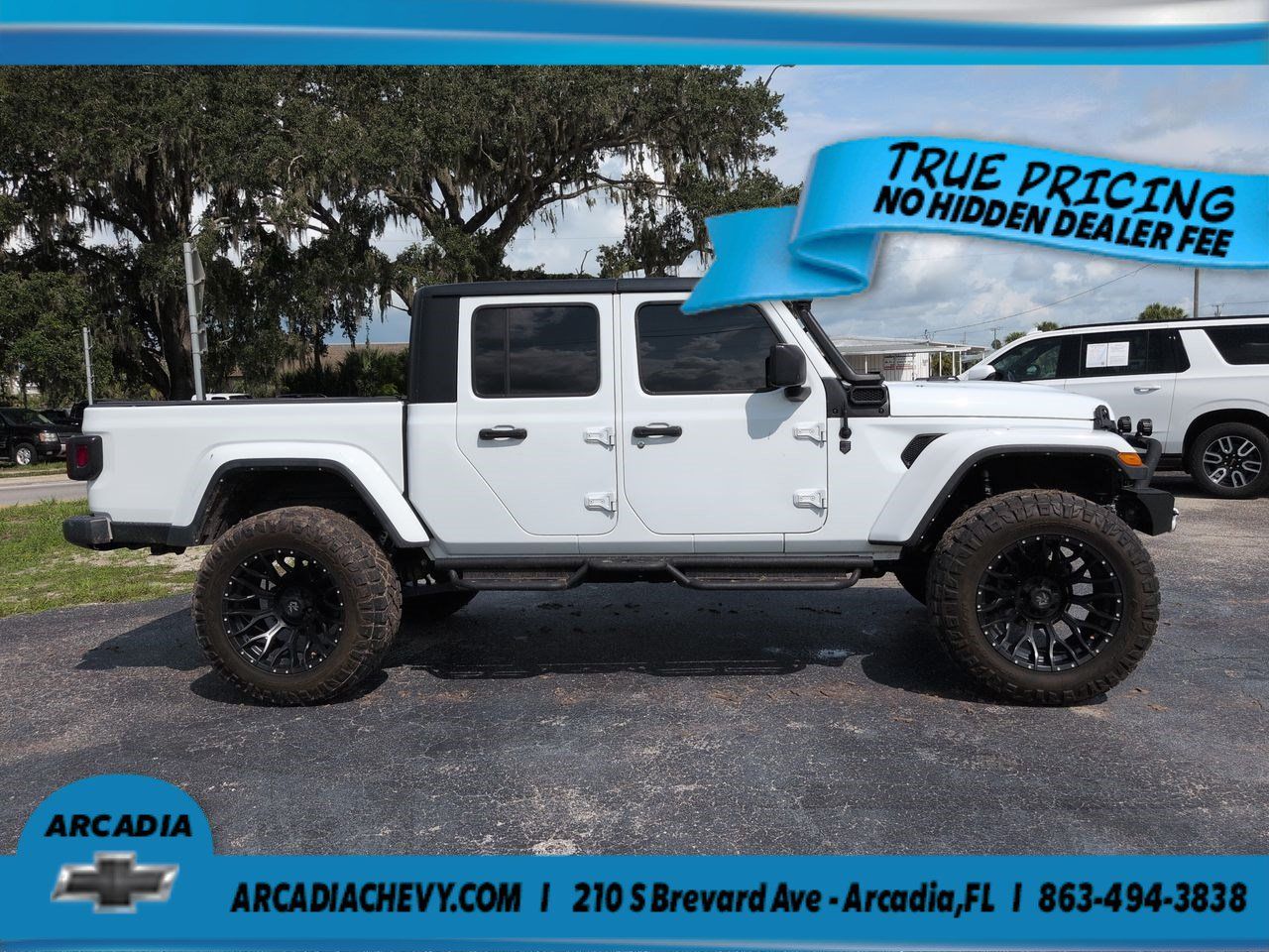 Used 2022 Jeep Gladiator Sport AWD/4WD image 3