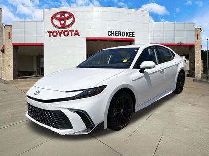 Used 2026 Toyota Camry SE w/ Convenience Package