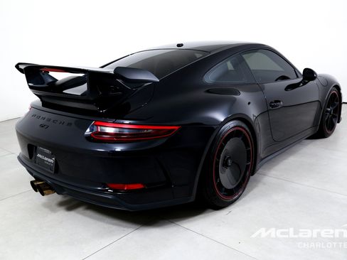Used 2018 Porsche 911 GT3 RWD image 7
