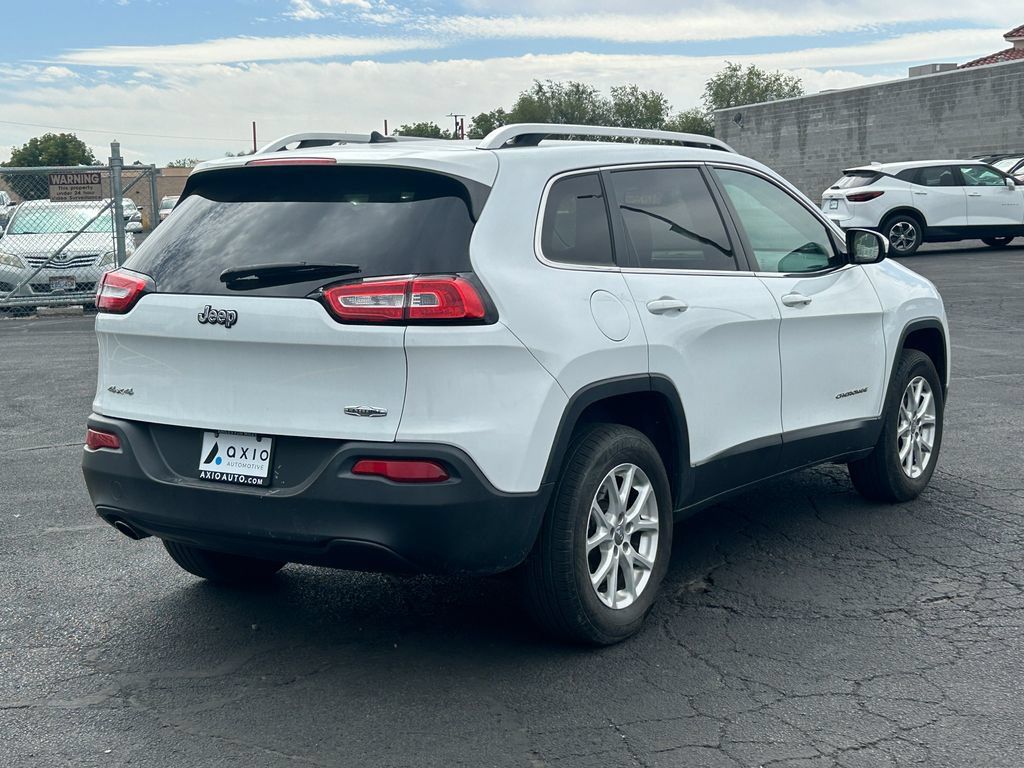 Used 2014 Jeep Cherokee Latitude AWD/4WD image 3