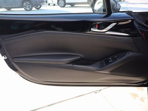 New 2025 MAZDA MX-5 Miata RF Grand Touring image 13
