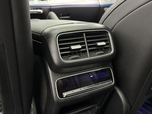 Used 2024 Mercedes-Benz GLS 450 GLS 450 image 25