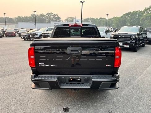 Used 2022 Chevrolet Colorado Z71 w/ Safety Package AWD/4WD image 7