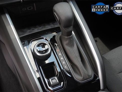 Used 2023 Chevrolet Colorado Trail Boss w/ Technology Package image 23