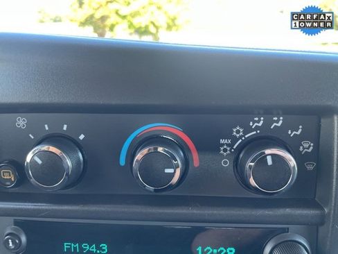 Used 2024 Chevrolet Express 2500 w/ Driver Convenience Package image 28