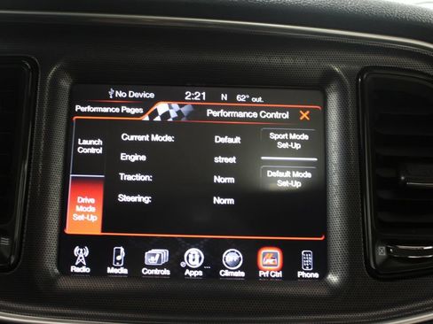 Used 2016 Dodge Challenger R/T Scat Pack w/ Leather Interior Group image 44