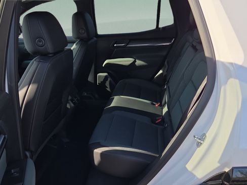 New 2026 GMC Terrain AT4 w/ Convenience Package III AWD/4WD image 10
