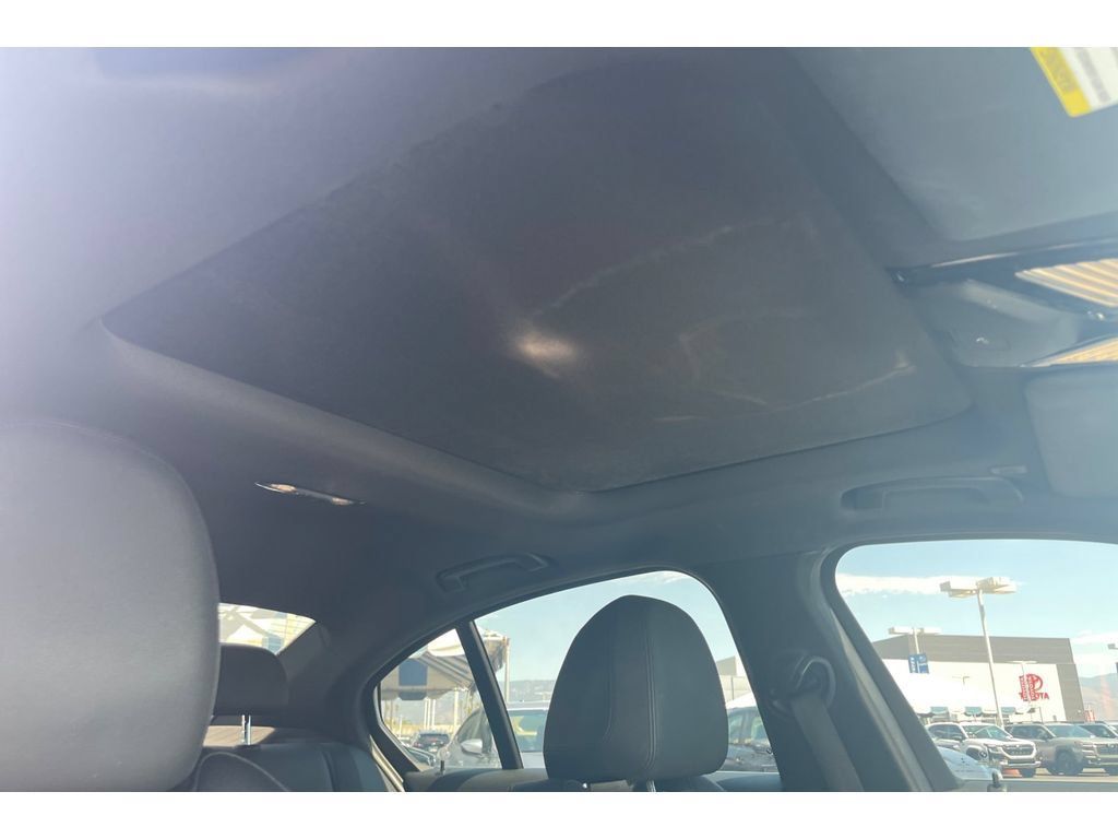 Used 2020 BMW 330i Sedan RWD image 19