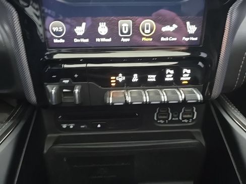 Used 2019 RAM 1500 Limited w/ Bed Utility Group AWD/4WD image 25