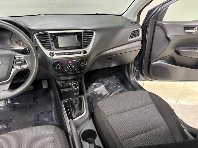 Used 2020 Hyundai Accent SE FWD image 20