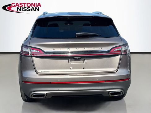 Used 2021 Lincoln Nautilus FWD w/ Equipment Group 101A image 7