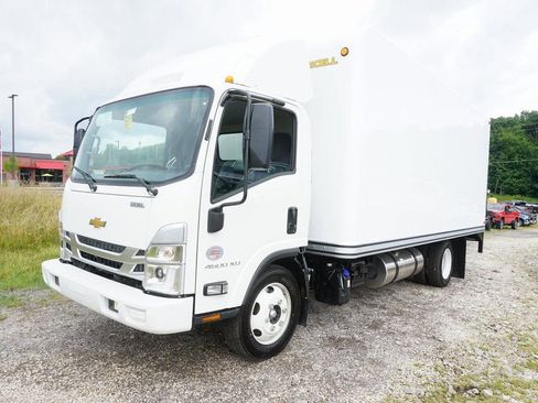 New 2024 Chevrolet Low Cab Forward 4500 XD image 16