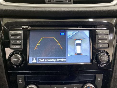 Used 2016 Nissan Rogue SL w/ SL Premium Package FWD image 27