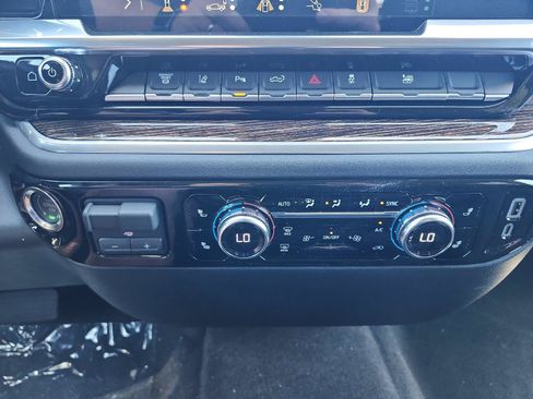 New 2026 GMC Sierra 3500 SLE w/ SLE Value Package AWD/4WD image 16
