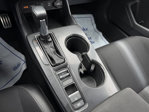 Used 2025 Honda Civic Sport image 17
