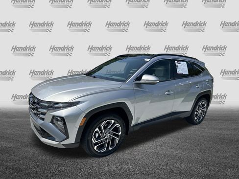 Used 2025 Hyundai Tucson Limited AWD/4WD image 5