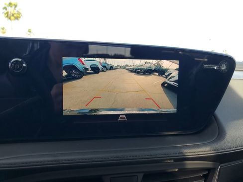 New 2026 Buick Encore GX Sport Touring image 17