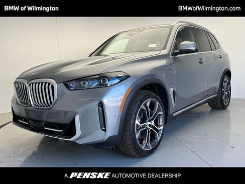 Used 2026 BMW X5 xDrive50e AWD/4WD image 1