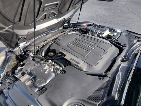 Used 2016 Jaguar F-TYPE Convertible RWD image 17