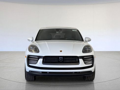 New 2026 Porsche Macan S image 11