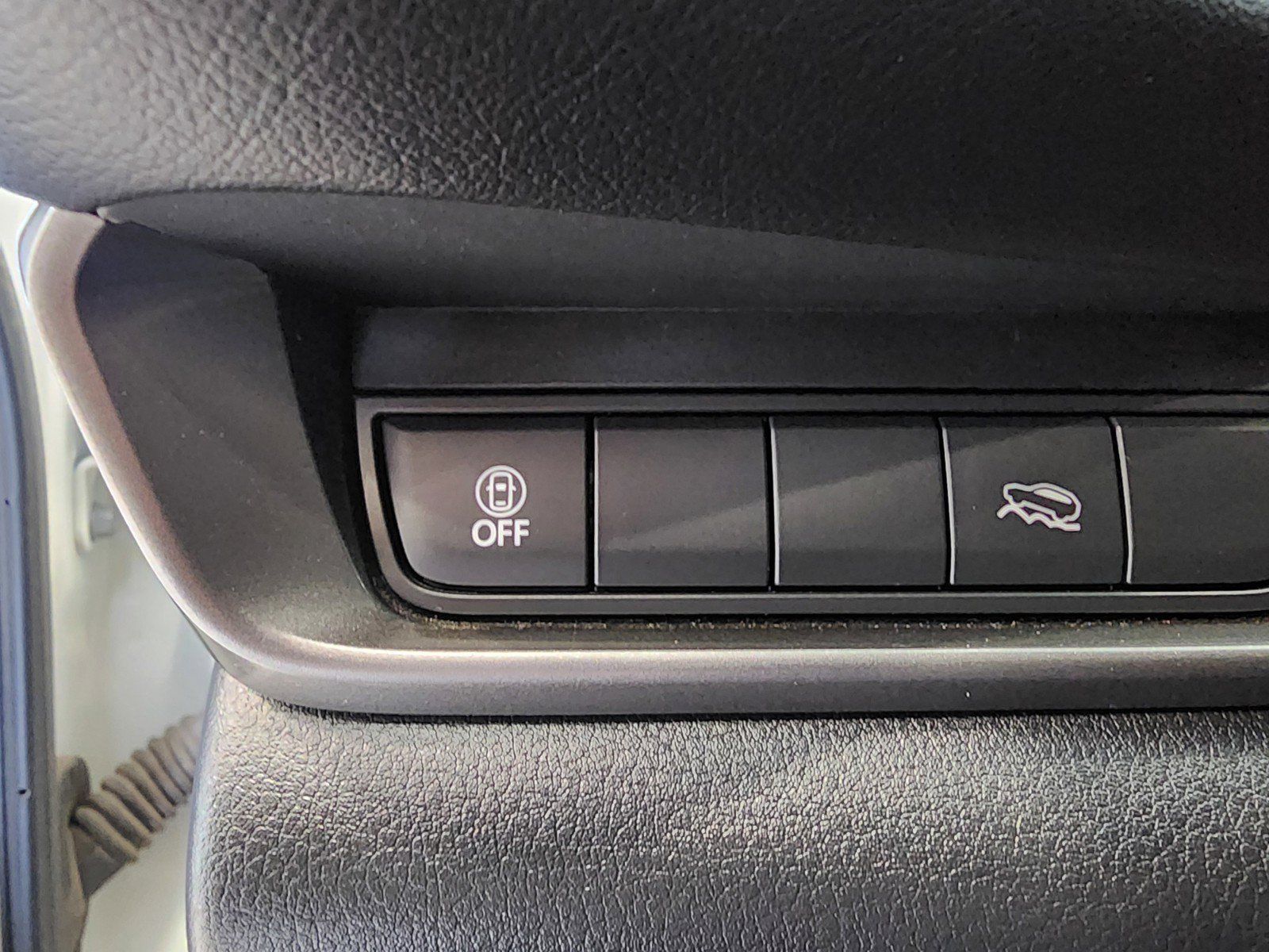 Used 2023 MAZDA CX-30 AWD 2.5 S w/ Select Package image 17