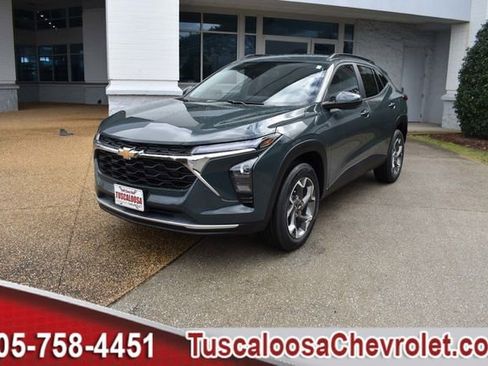 New 2026 Chevrolet Trax LT w/ Driver Confidence Package image 5