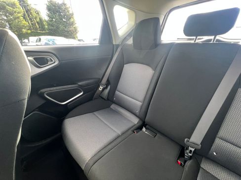 Used 2025 Kia Soul LX w/ LX Technology Package image 34