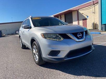 Used 2015 Nissan Rogue SV