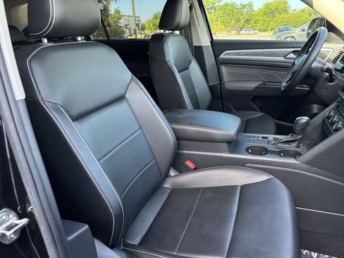Used 2022 Volkswagen Atlas SE image 19