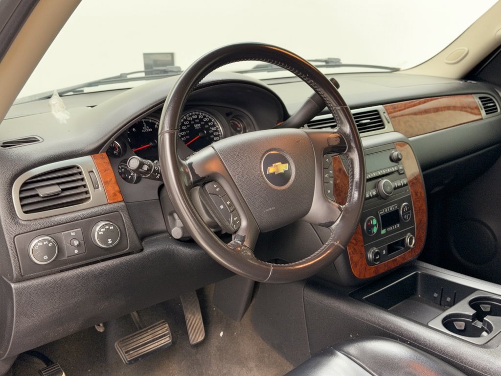 Used 2007 Chevrolet Tahoe LT w/ LT Preferred Equipment Group AWD/4WD image 4