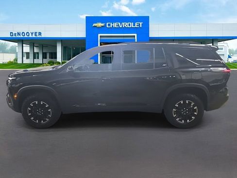 New 2026 Chevrolet Traverse Z71 w/ Driver Confidence Package image 10