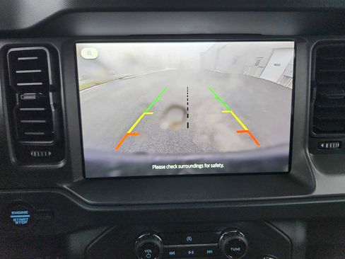 New 2025 Ford Bronco 4-Door image 14