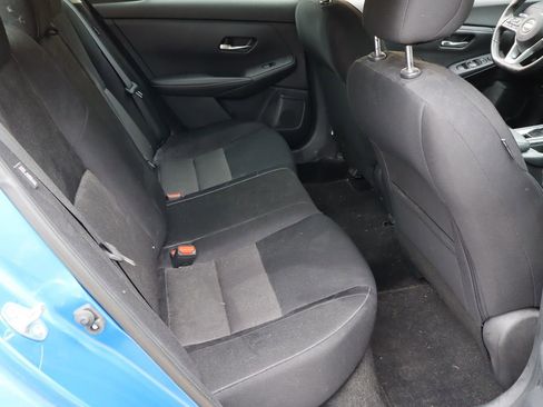 Used 2021 Nissan Sentra SV FWD image 17