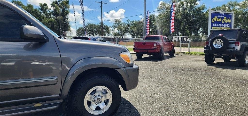 Used 2006 Toyota Sequoia SR5 RWD image 6