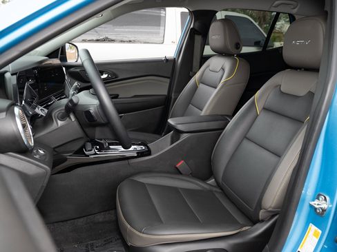 Used 2026 Chevrolet Trax ACTIV w/ Driver Confidence Package image 20