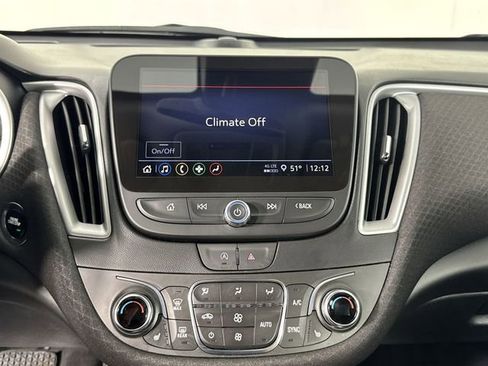 Used 2023 Chevrolet Malibu LT FWD image 9