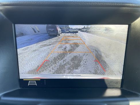 Used 2021 GMC Terrain SLT image 11