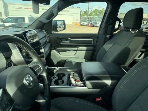 Used 2022 RAM 1500 Big Horn AWD/4WD image 8