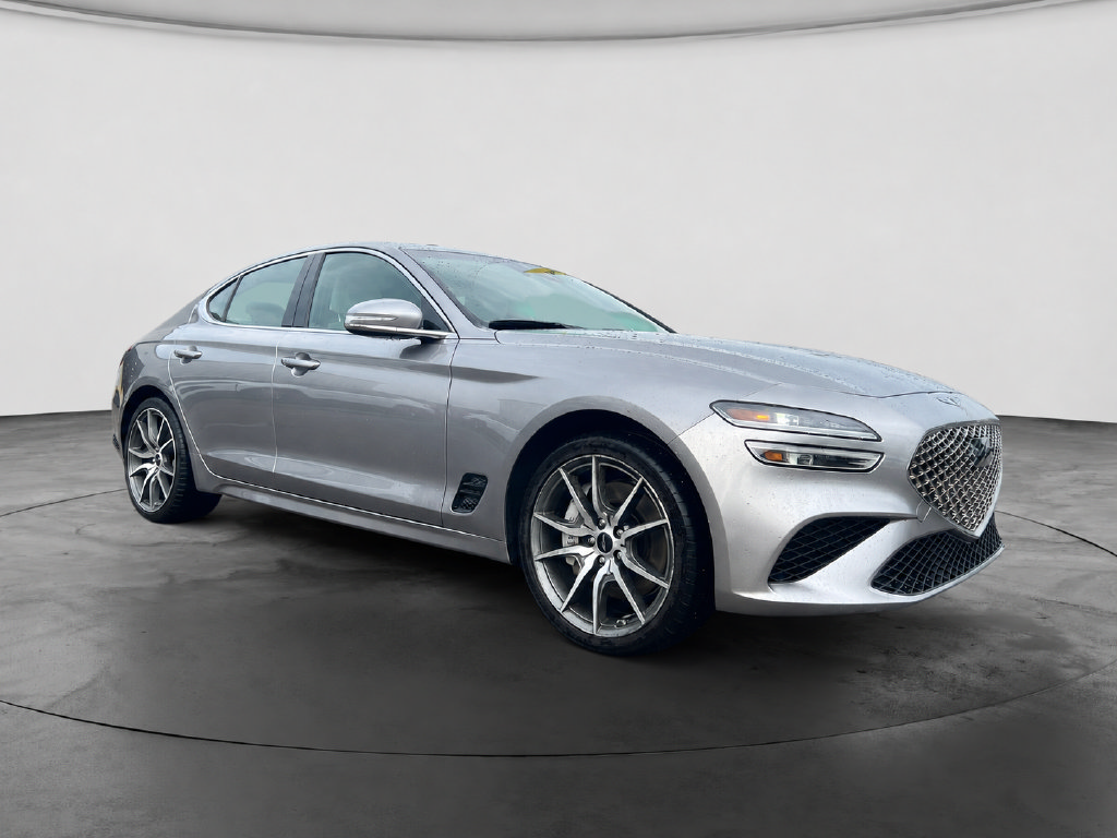Used 2025 Genesis G70 2.5T AWD/4WD image 3
