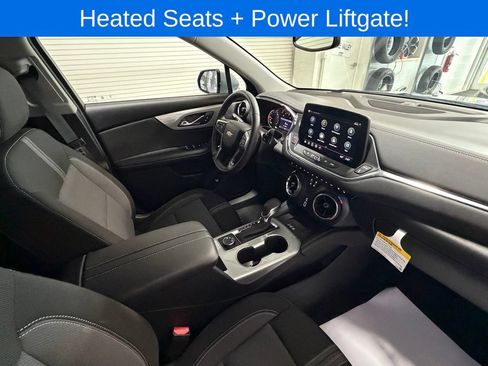 Used 2025 Chevrolet Blazer LT w/ Convenience Package AWD/4WD image 22