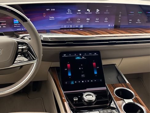 New 2025 Cadillac Escalade Sport Platinum image 16