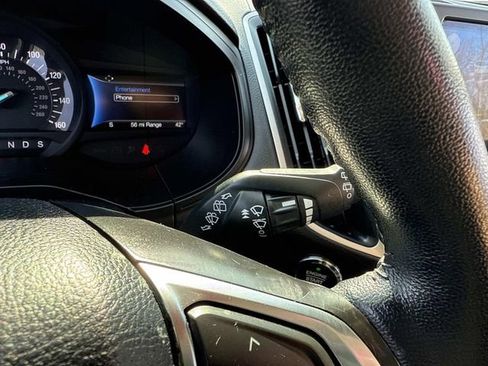 Used 2024 Ford Edge SEL image 34