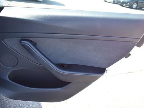 Used 2022 Tesla Model 3 RWD image 38