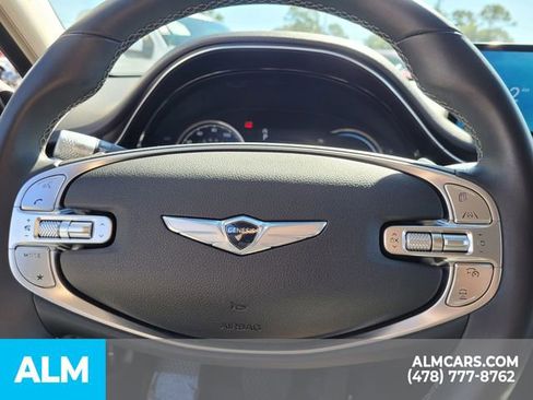 Used 2023 Genesis GV70 2.5T w/ Advanced Package image 27