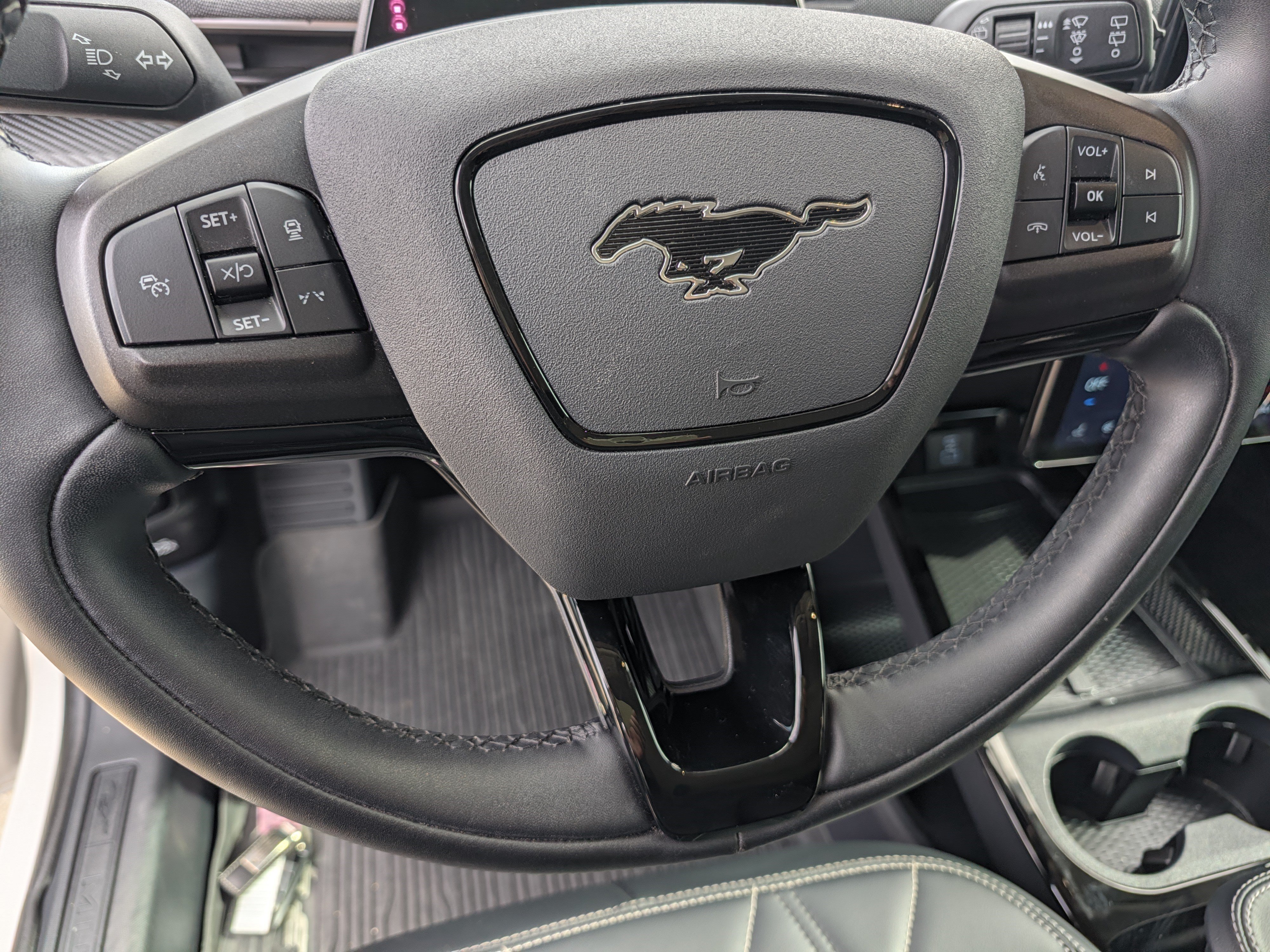 Used 2025 Ford Mustang Mach-E Select RWD image 19
