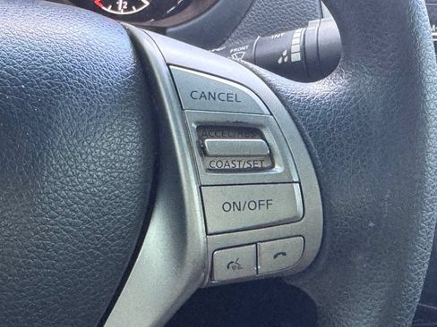 Used 2015 Nissan Altima 2.5 S w/ Special Edition Package FWD image 10