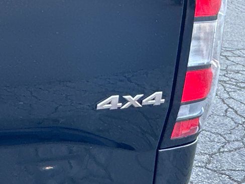 New 2026 Nissan Frontier SV w/ All-Weather Content Package image 12