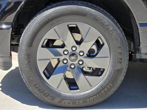 Used 2024 Ford F150 Lightning Flash AWD/4WD image 12